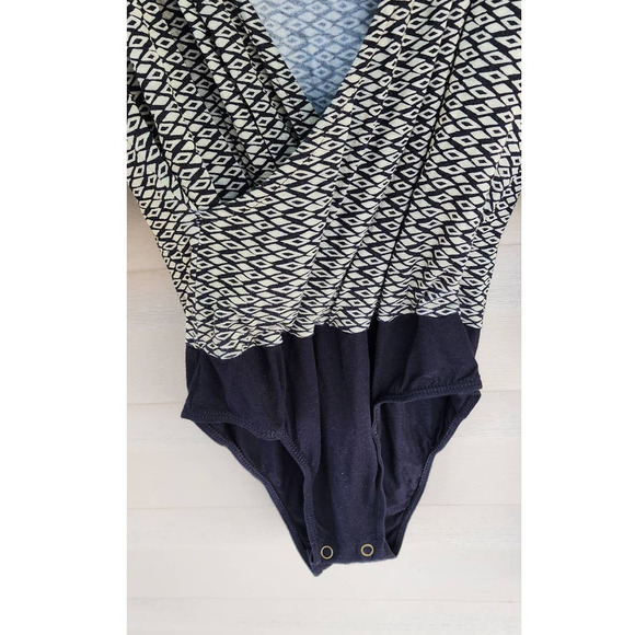 Farm Rio Wrap Plunge Boho Chic Long Bell Sleeve Blouse Bodysuit Size P - Picture 6 of 9